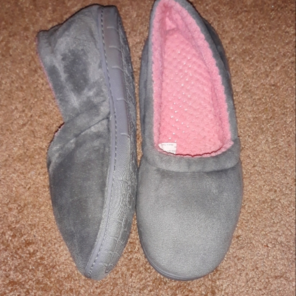 House shoes..US 6.5-7.5 ..UK 4.5-5.5 ..EU 37.5-38.5..ULTRAIDEAS..Gray/Pink